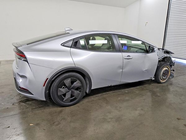 2024 TOYOTA PRIUS