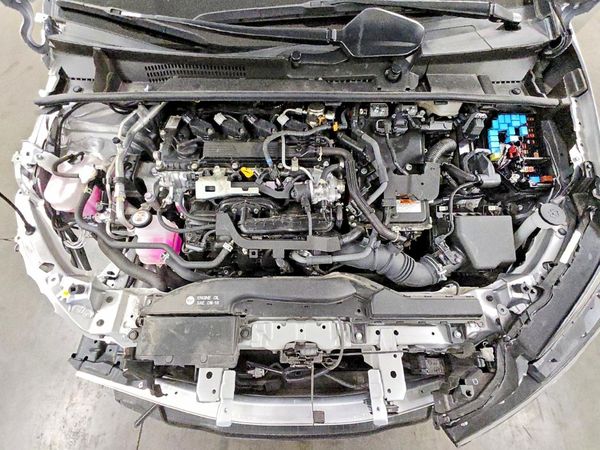 2024 TOYOTA PRIUS