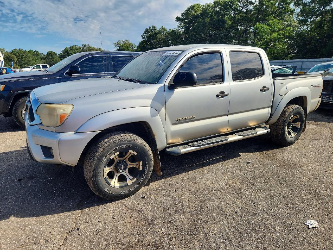 2012 TOYOTA TACOMA — Front 3/4