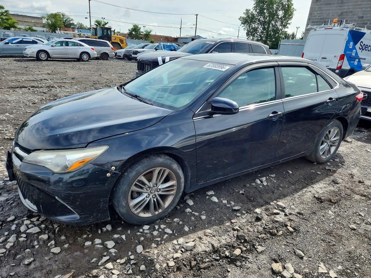 2015 TOYOTA CAMRY