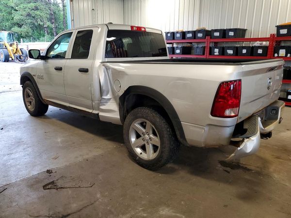2013 RAM 1500 ST