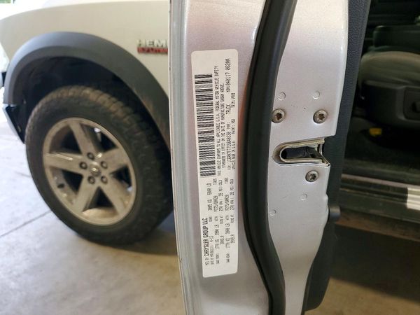 2013 RAM 1500 ST