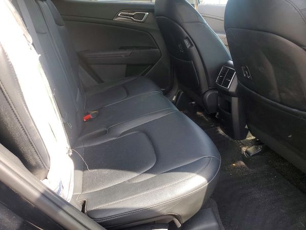 2025 KIA SPORTAGE
