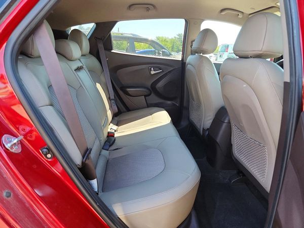 2015 HYUNDAI TUCSON