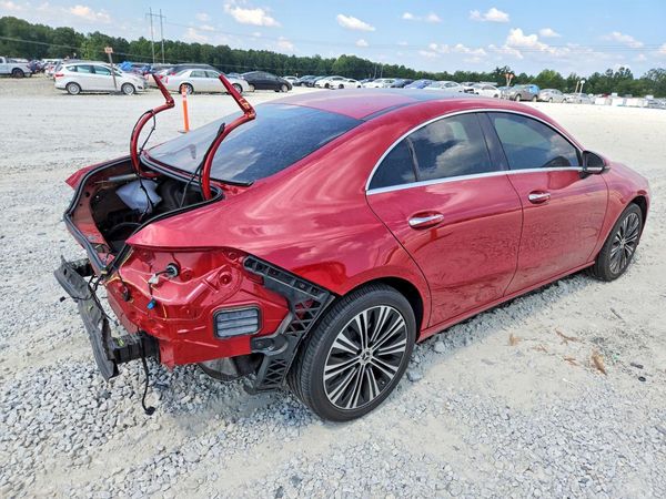 2022 MERCEDES-BENZ CLA CLA250-4M