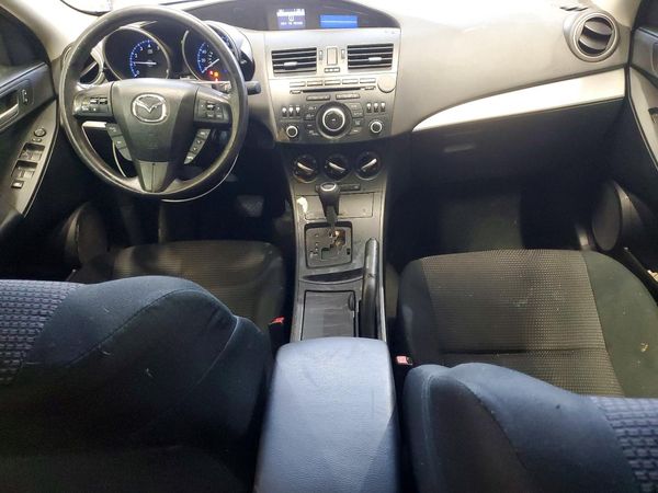 2013 MAZDA 3