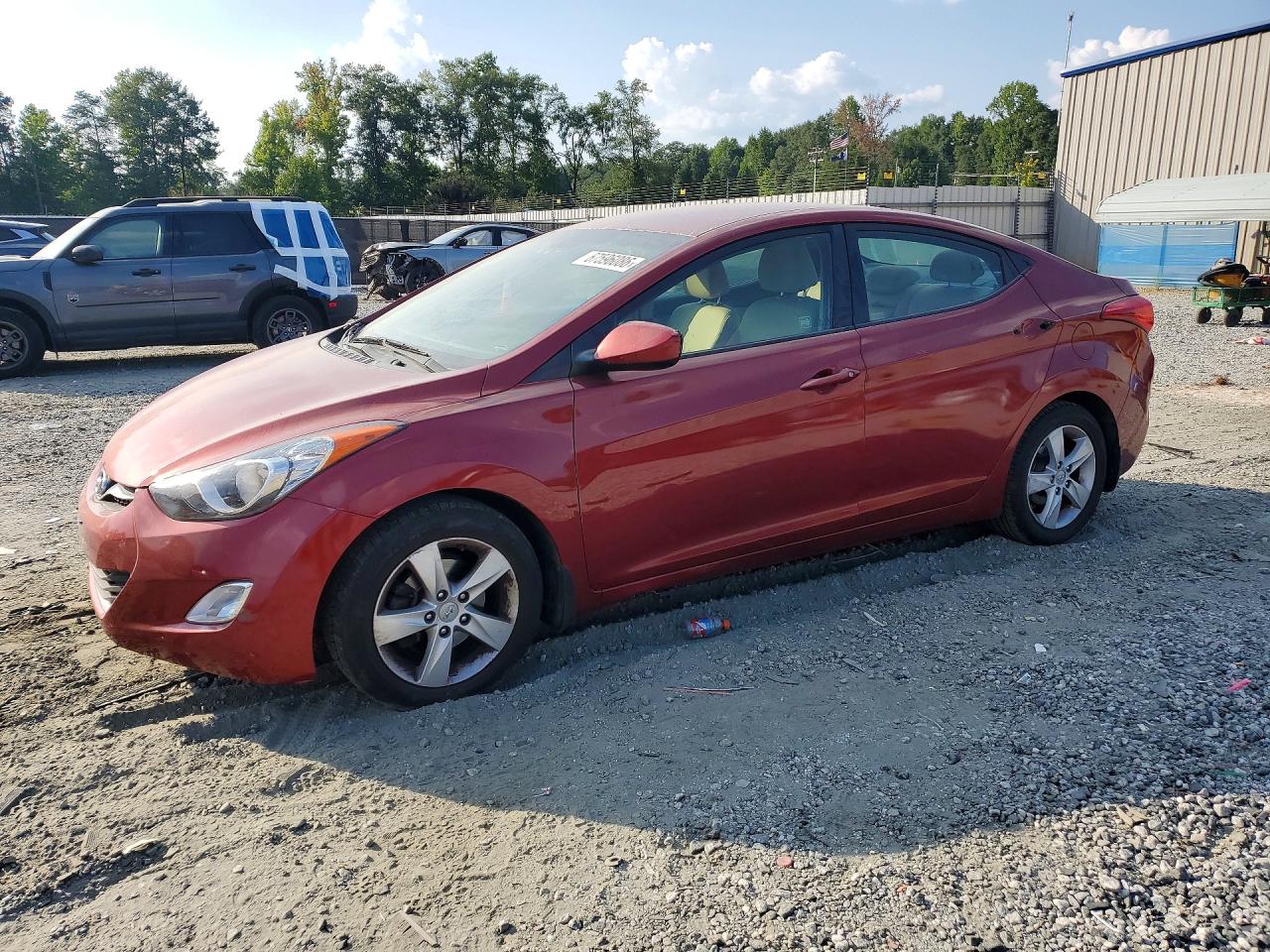 2013 HYUNDAI ELANTRA