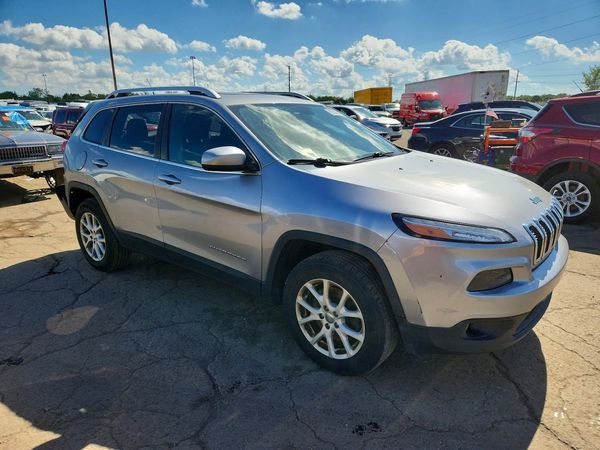 2014 JEEP CHEROKEE LATITUDE 4X4