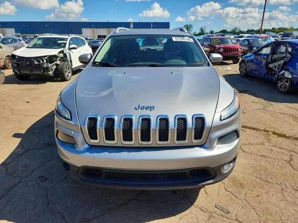 2014 JEEP CHEROKEE LATITUDE 4X4