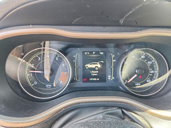 2014 JEEP CHEROKEE LATITUDE 4X4