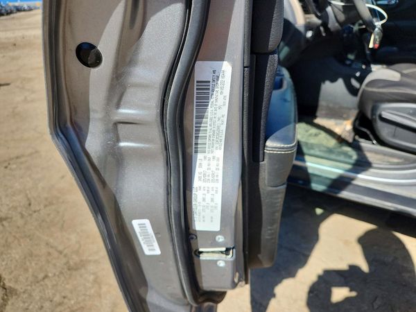 2014 JEEP CHEROKEE LATITUDE 4X4