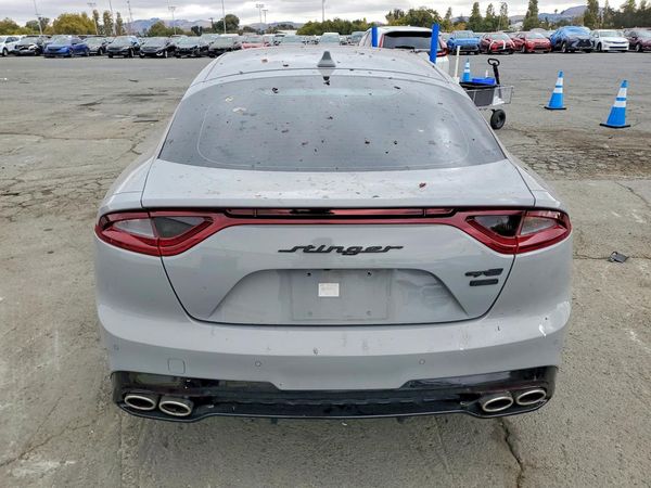 2021 KIA STINGER