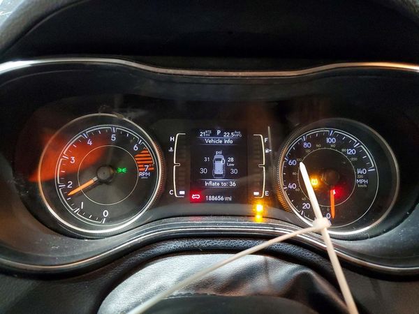 2019 JEEP CHEROKEE