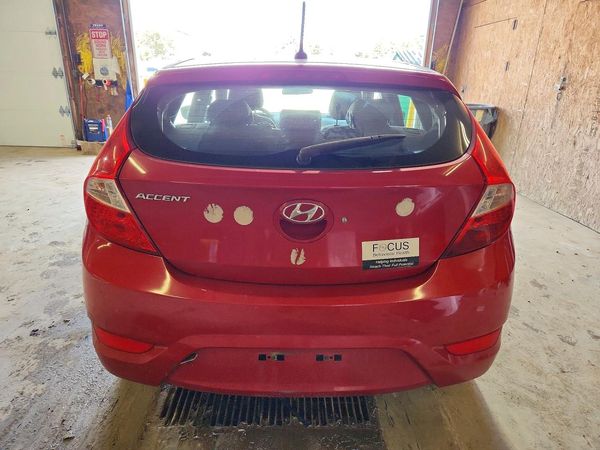 2017 HYUNDAI ACCENT SE Base