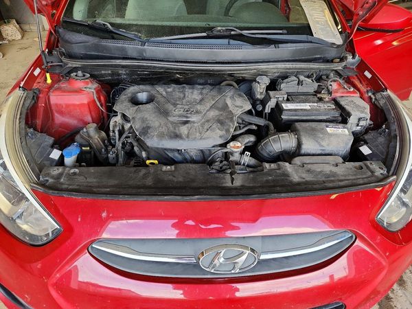 2017 HYUNDAI ACCENT SE Base