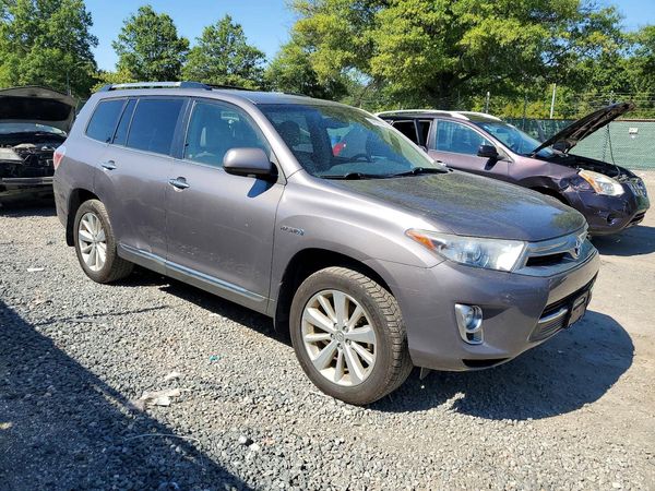 2013 TOYOTA HIGHLANDER Base/Hybrid