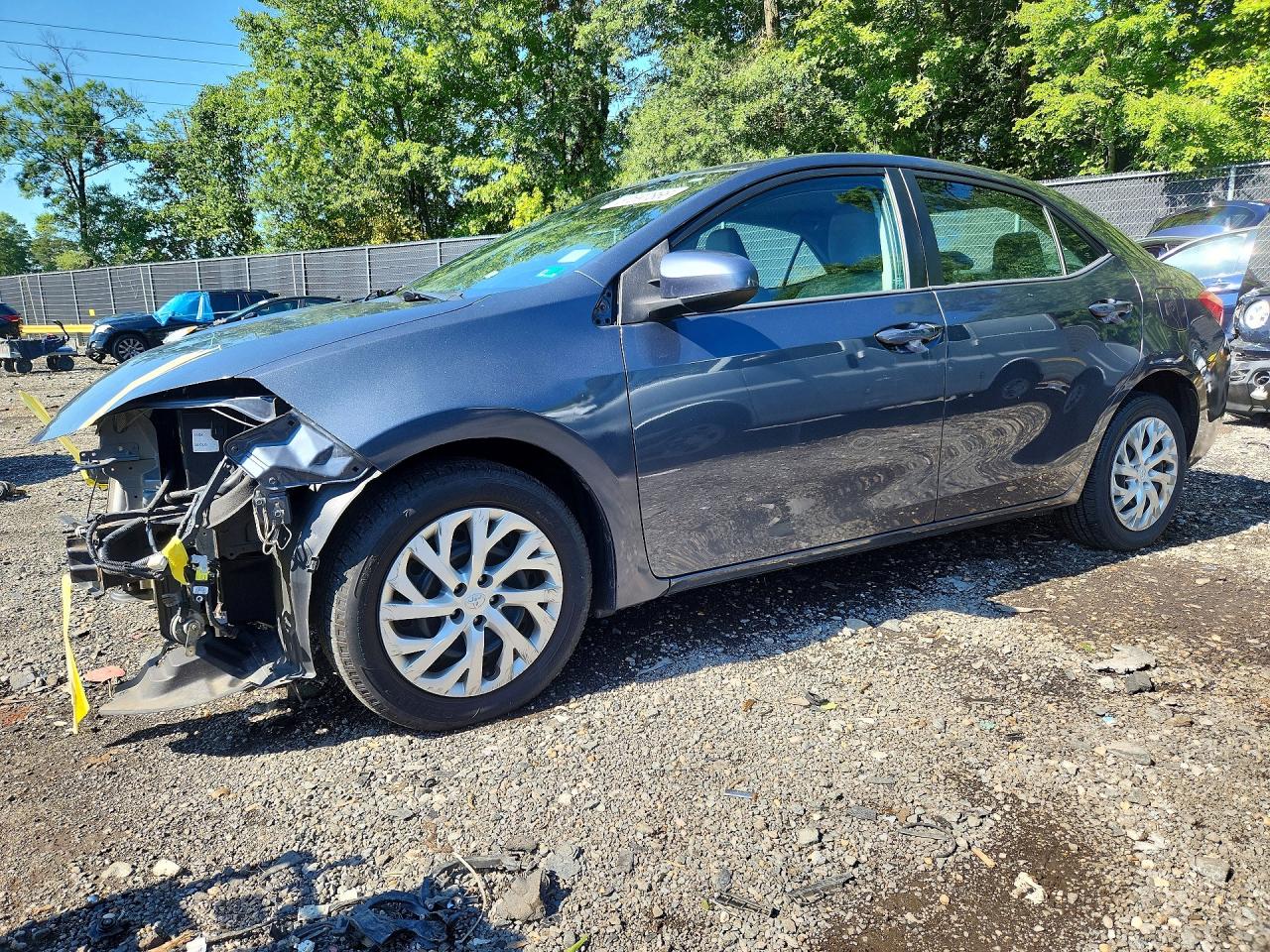 2017 TOYOTA COROLLA