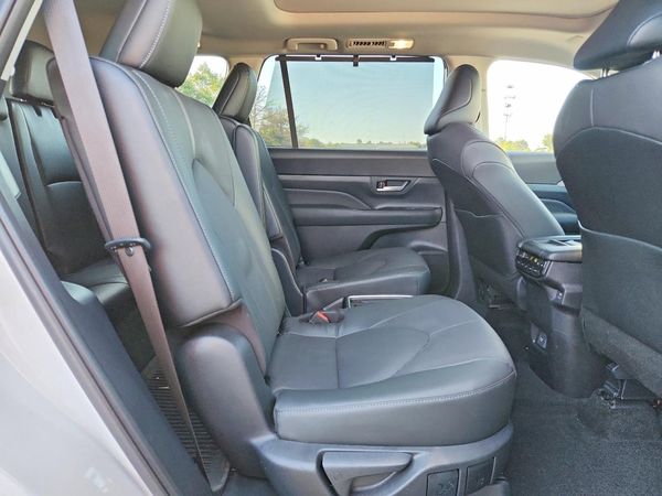2026 TOYOTA GRAND HIGHLANDER