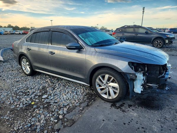 2018 VOLKSWAGEN PASSAT SE, SE w/ Technology