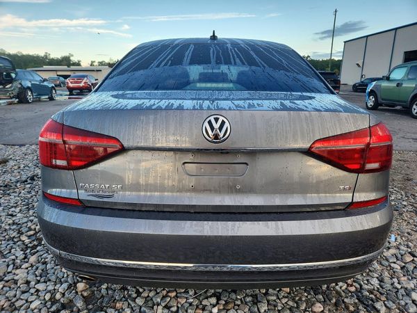 2018 VOLKSWAGEN PASSAT SE, SE w/ Technology