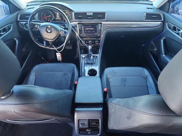 2018 VOLKSWAGEN PASSAT SE, SE w/ Technology