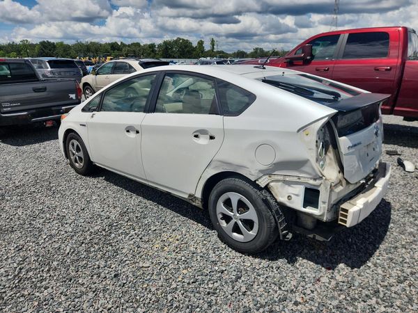 2014 TOYOTA PRIUS