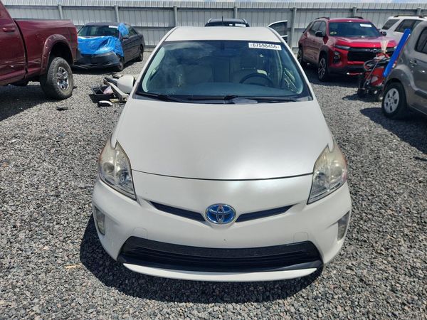 2014 TOYOTA PRIUS
