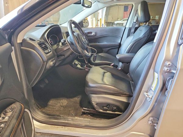 2020 JEEP COMPASS Limited
