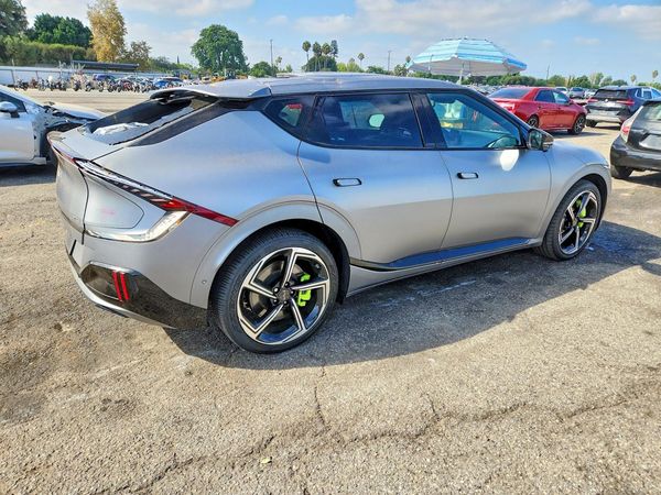 2024 KIA EV6