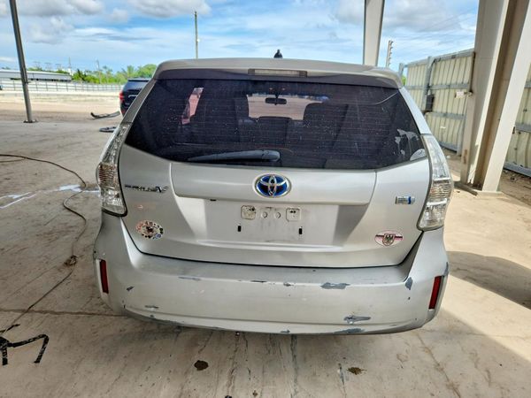 2013 TOYOTA PRIUS V TW — DIRR