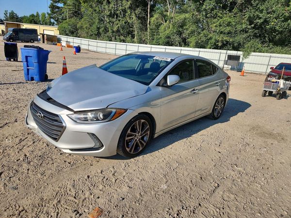 2017 HYUNDAI ELANTRA