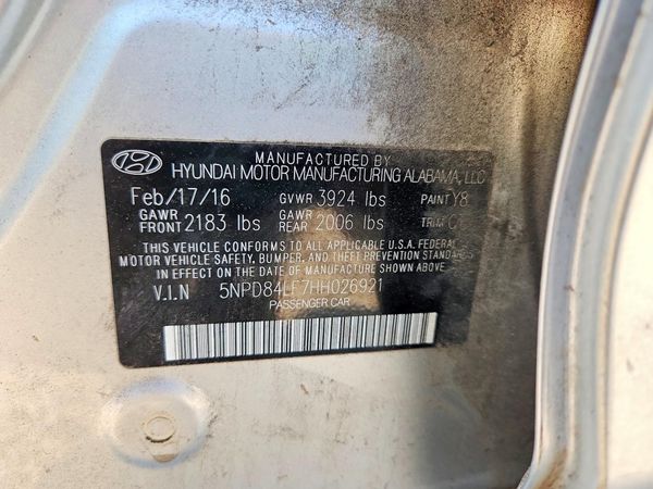 2017 HYUNDAI ELANTRA