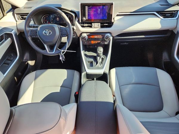 2024 TOYOTA RAV4