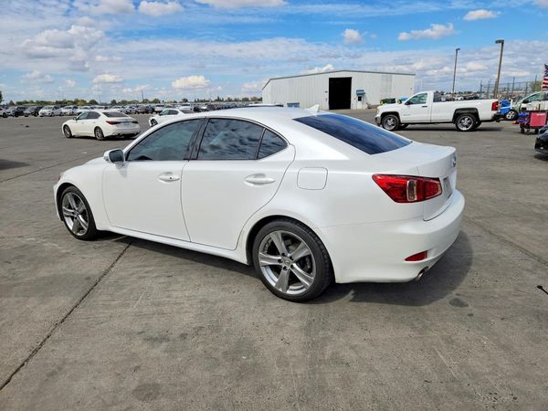 2013 LEXUS IS