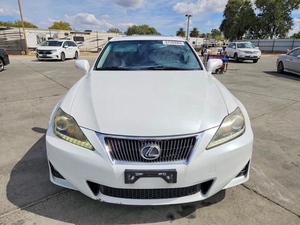 2013 LEXUS IS