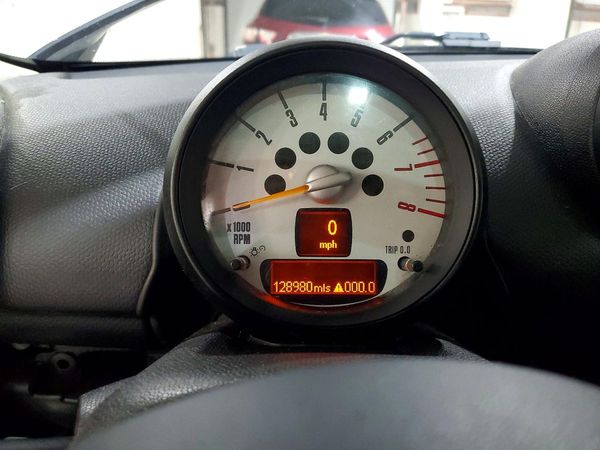 2014 MINI COOPER — ODOM
