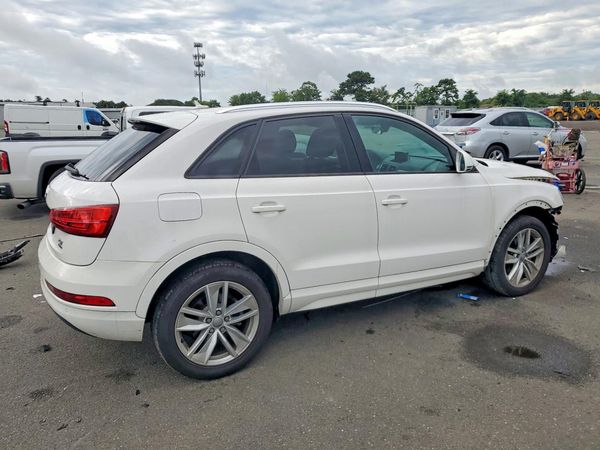 2017 AUDI Q3