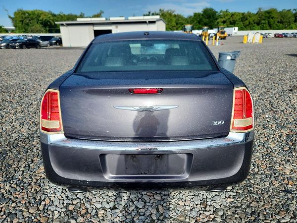 2013 CHRYSLER 300 Base/Limited