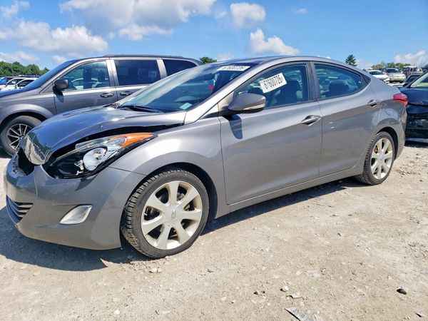 2012 HYUNDAI ELANTRA