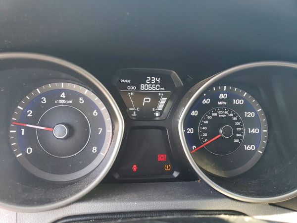 2012 HYUNDAI ELANTRA GLS(Middle grade)