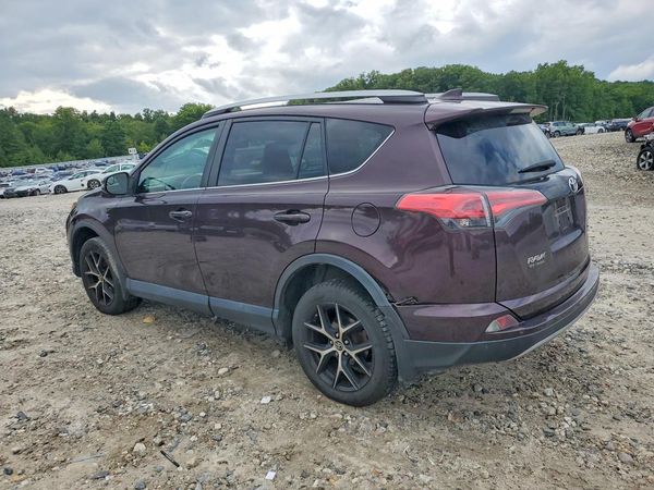 2017 TOYOTA RAV4 SE
