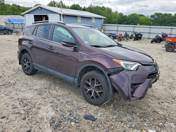 2017 TOYOTA RAV4 SE