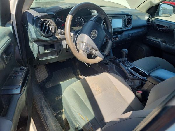 2016 TOYOTA TACOMA