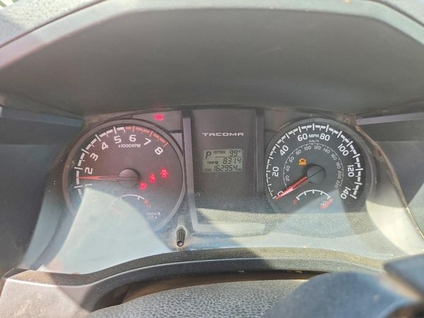 2016 TOYOTA TACOMA
