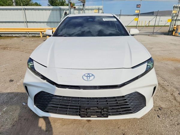 2025 TOYOTA CAMRY