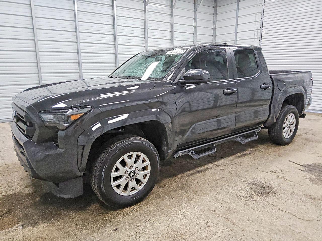 2024 TOYOTA TACOMA — Front 3/4