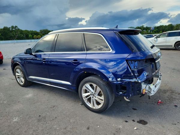 2021 AUDI Q7