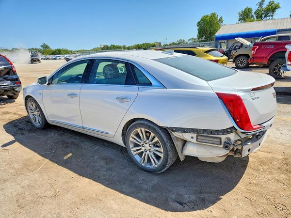 2018 CADILLAC XTS