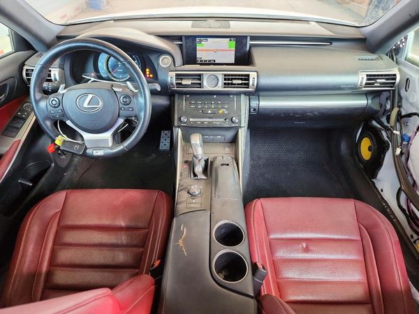 2014 LEXUS IS