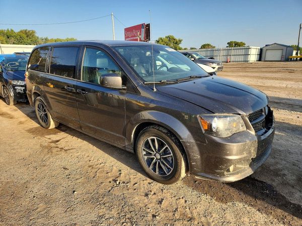 2019 DODGE GRAND CARAVAN — Passenger 3/4